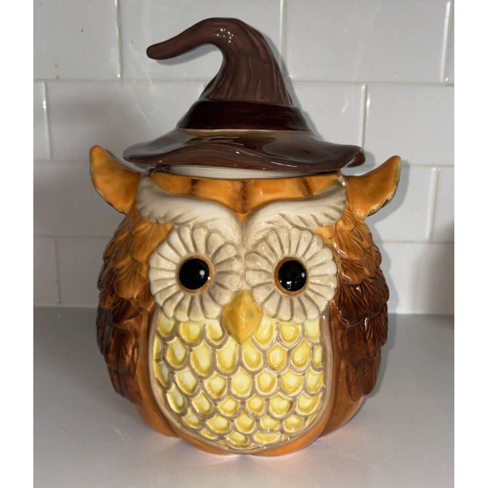 Cracker Barrel Halloween Witch Hat Pumpkin Owl Cookie Jar Ceramic 2021 Fall